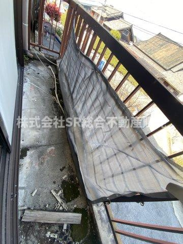 上六万寺町中古テラスハウスのバルコニー|バルコニーは全部で4面にあります！