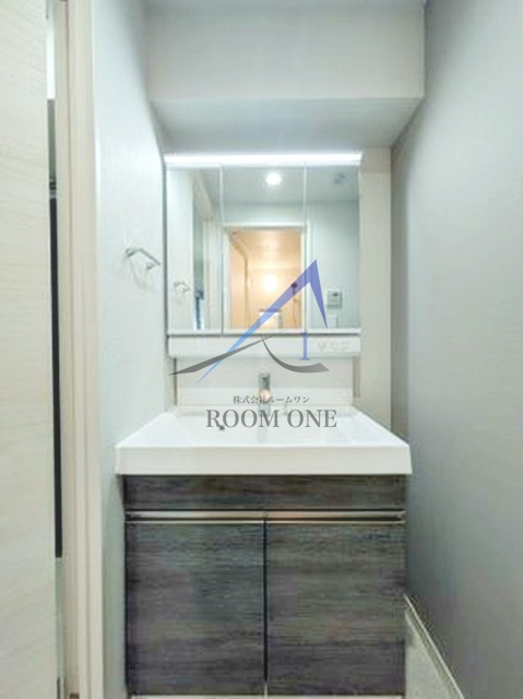 GENOVIA六町の洗面所|洗面台です。