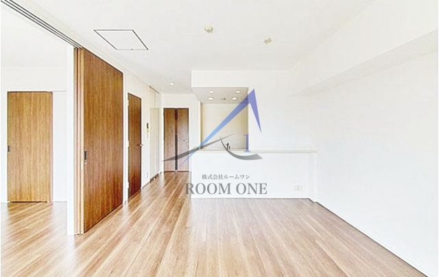 ザ･グランアルト錦糸町の居間・リビング|洋室のお部屋です。