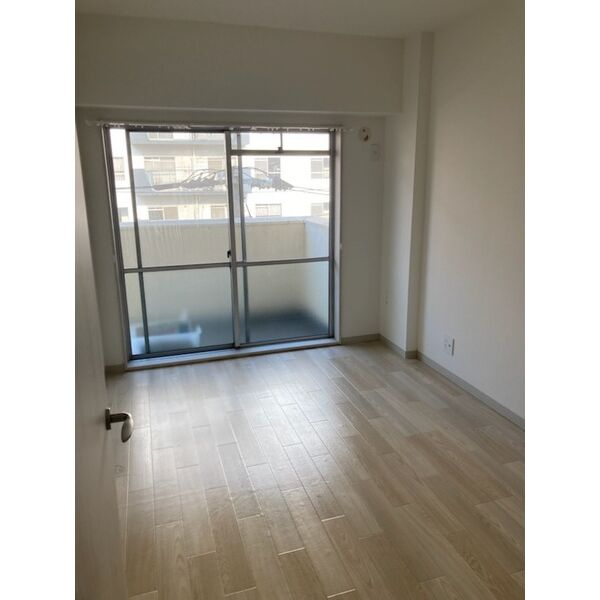 ハッピーコート魚崎の居間・リビング