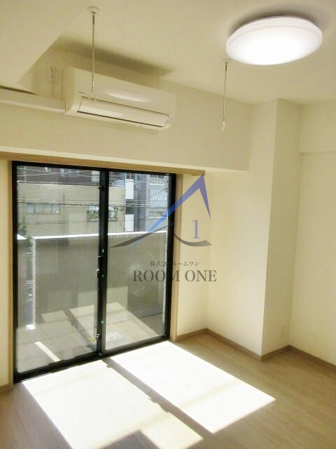 ルーブル南砂町の居間・リビング|洋室のお部屋です。