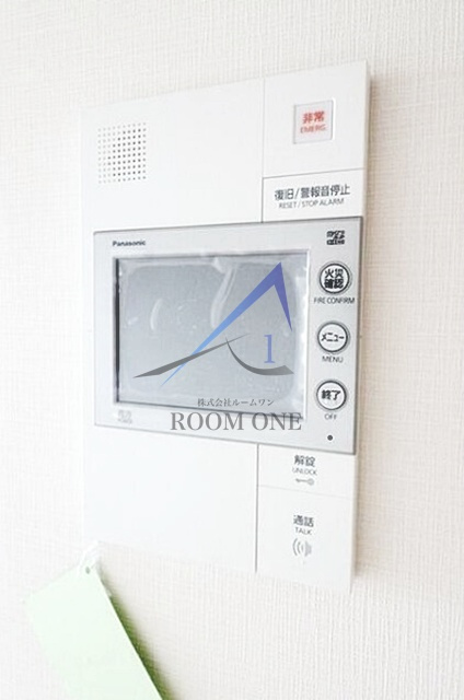 コンフォリア秋葉原ノースのセキュリティ|モニター付きインターホンです。