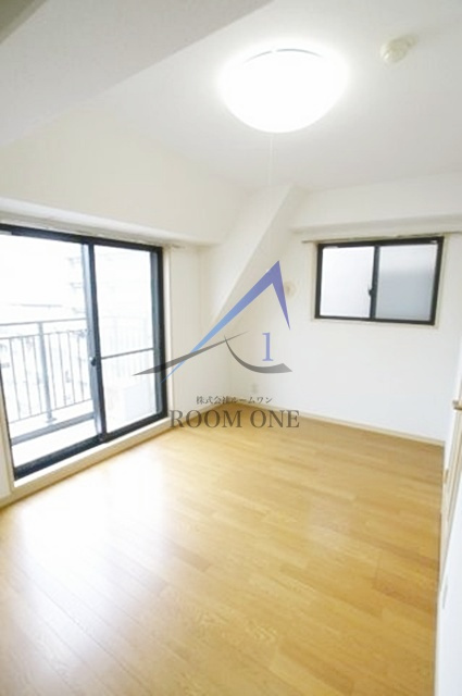 サンテミリオン門前仲町の居間・リビング|洋室のお部屋です。