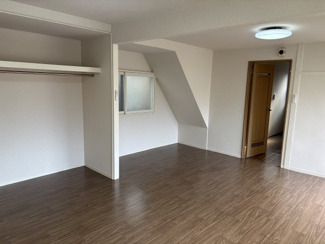 【収納】 | 海辺町1番町貸家 | ハンガースペース