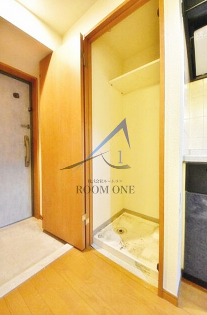 ヴェルト湯島の設備|洗濯機置き場です。