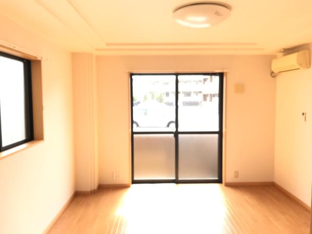 エルヴェ東小向Ⅰの内装|室内