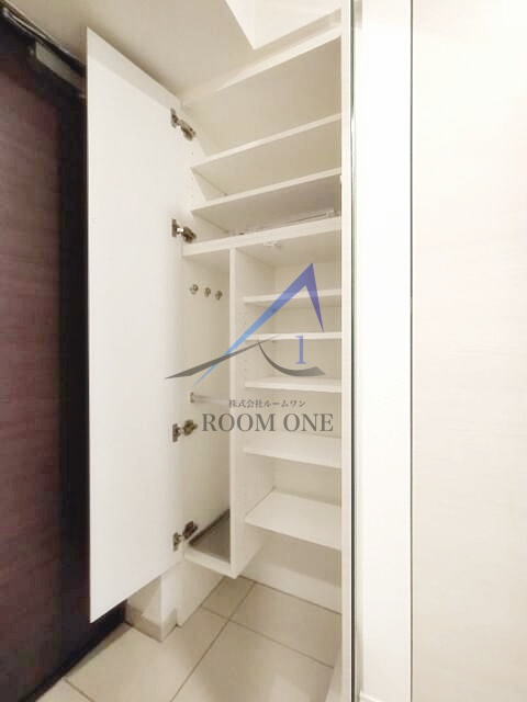 クレイシア両国レジェールの内装