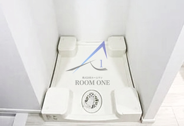 メイクスデザイン門前仲町リバープレイスの設備|洗濯機置き場です。