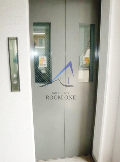 トゥルム錦糸町のその他共用部分|エレベーターです。
