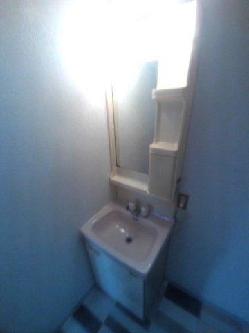 リバティビルの洗面所