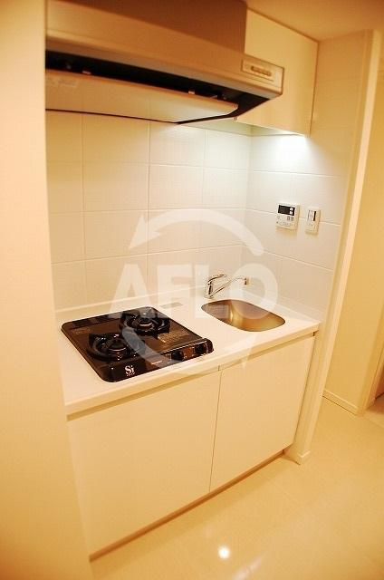 S-RESIDENCE難波Brillerのキッチン|S-RESIDENCE難波Briller　ガス2口コンロシステムキッチン