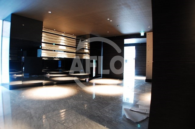 S-RESIDENCE難波Brillerのエントランス|S-RESIDENCE難波Briller エントランス