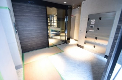 S-RESIDENCE難波Brillerのロビー|S-RESIDENCE難波Briller ロビー