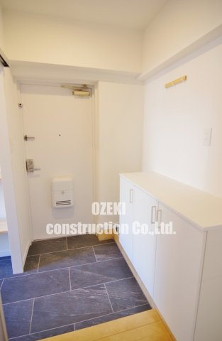 EVERTOW　Colore　SENGENDAIの玄関