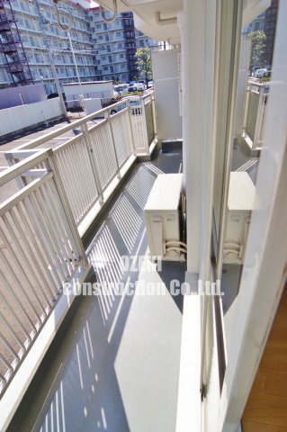 EVERTOW　Colore　SENGENDAIのバルコニー