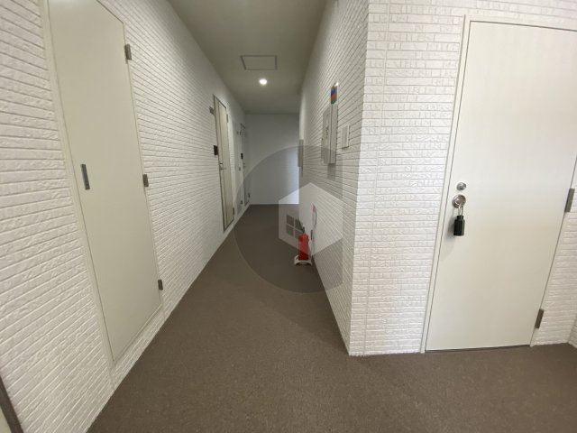 クリエオーレ御厨東のロビー