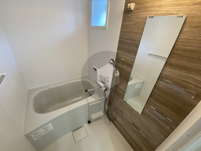 クリエオーレ御厨東の浴室