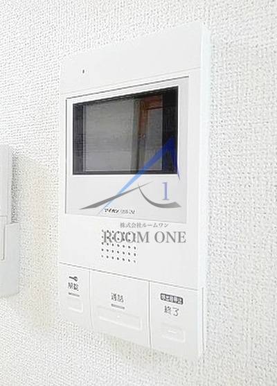 サンライフ文京のセキュリティ|モニター付きインターホンです。
