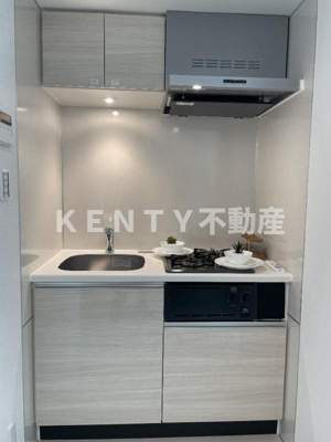 【キッチン】 | CREALpremier目黒 | コンパクトなキッチンで掃除もラクラク