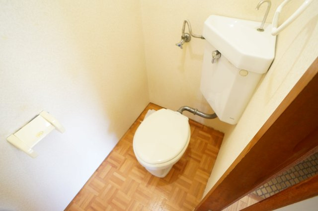 三輪マンションのトイレ