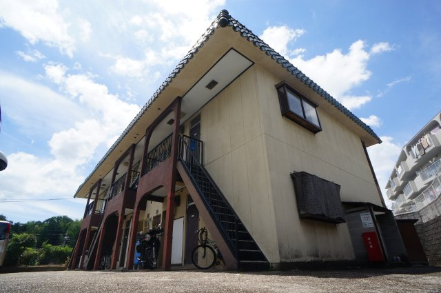 三輪マンションの外観