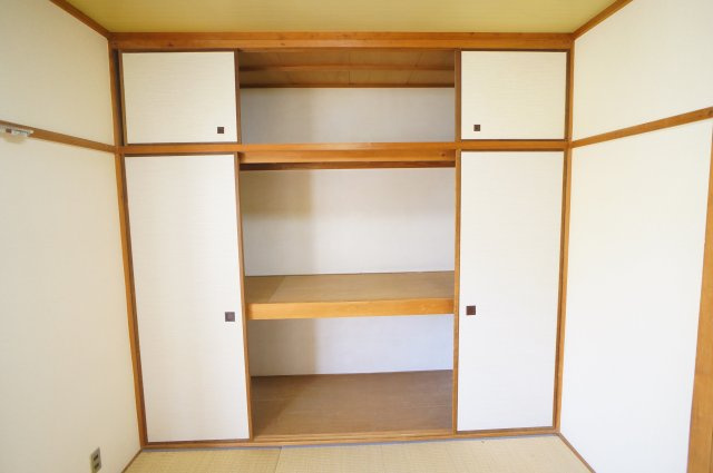 三輪マンションの収納