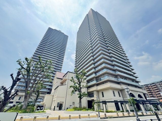 ジオタワー宝塚南口グランレジス南棟