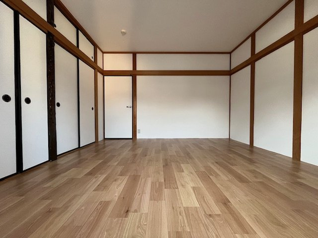 唐国町戸建の居間・リビング