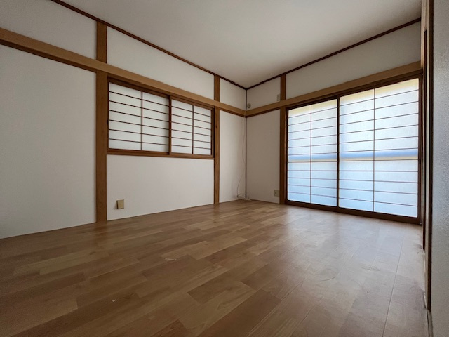 唐国町戸建の居間・リビング