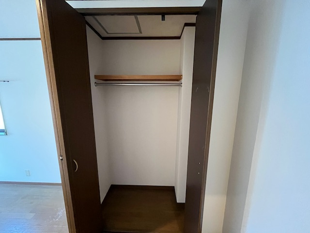 唐国町戸建の収納