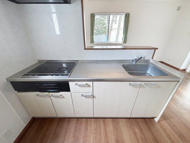 「家族で移住」という決断の日の洋室|※他室の参考画像です