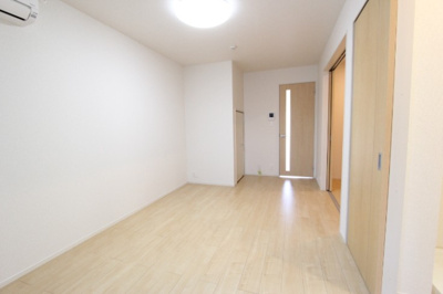 【居間・リビング】 | メゾン サカエ【名古屋市賃貸・エアコン付】