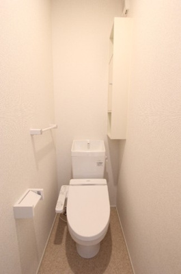 【トイレ】 | メゾン サカエ【名古屋市賃貸・エアコン付】