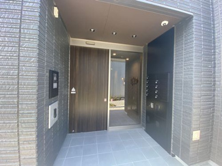 【エントランス】 | カーサ・デオーロ