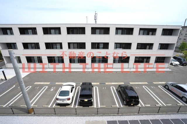 シュエット【キャッシュバック対象物件】の駐車場|駐車場です