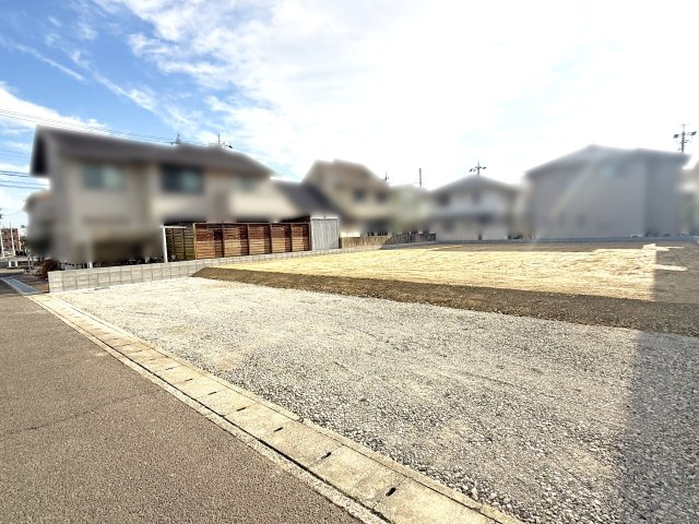 【外観】 | 鈴鹿市桜島町７丁目　住宅用地 | ゆとりの敷地面積約１７８坪　建築条件なし