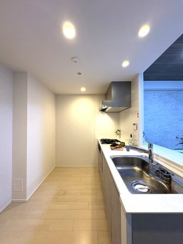 CITY & SHONAN BALANCE — プレディア鵠沼橋のキッチン