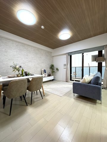 CITY & SHONAN BALANCE — プレディア鵠沼橋の居間・リビング