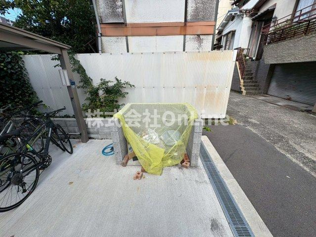 TRICERA Courtのその他