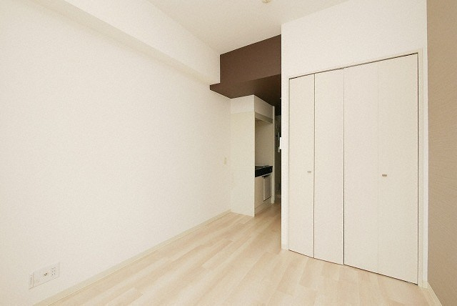 大阪市浪速区敷津西２丁目の賃貸マンションの居間・リビング