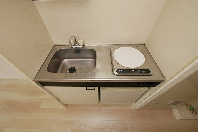 大阪市浪速区敷津西２丁目の賃貸マンションのキッチン