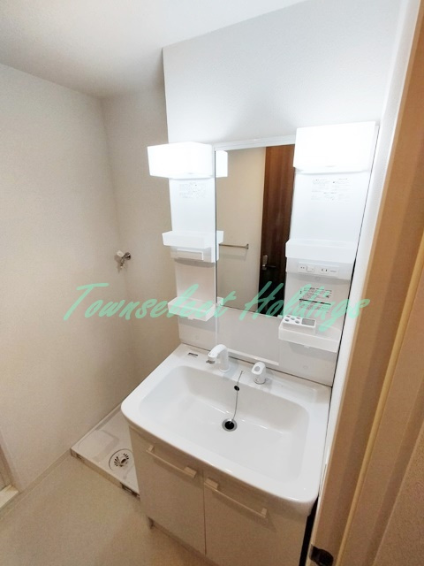 ホワイトアーミン湘南の洗面所