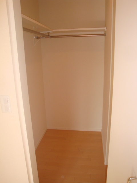 ヘーベルメゾン逆瀬川の収納