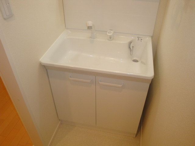 ヘーベルメゾン逆瀬川の洗面所