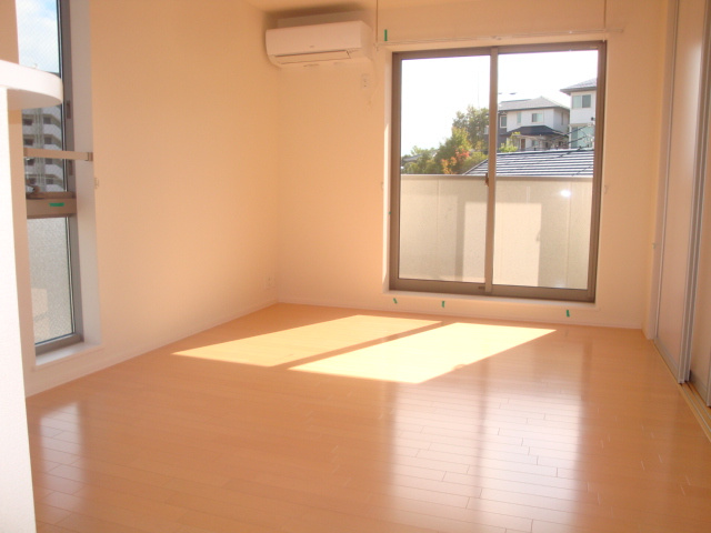 ヘーベルメゾン逆瀬川の居間・リビング