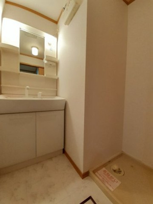 【洗面所】 | ブルームンＡ | 広い洗面スペース