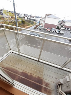 【バルコニー】 | ブルームンＡ | お洗濯にも便利なバルコニー付き