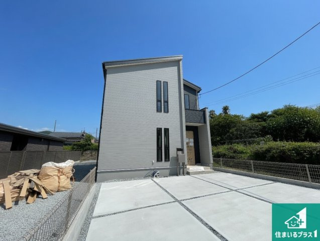★29(土)30(日)現地見学可能！★南丹市園部町城南町　限定1邸の外観|安心の10年保証！外観を美しく保ち、雨水で汚れを落とします！気になることがありましたら、お気軽にお問い合わせください！