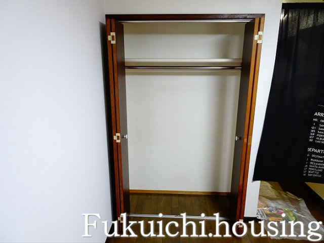 イエスタデイの収納