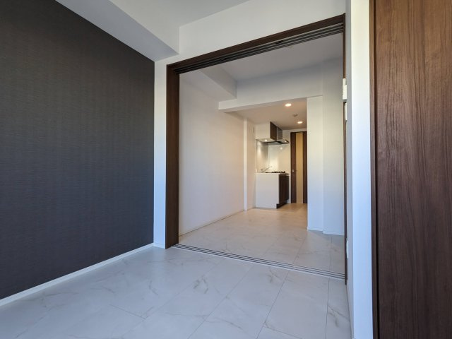 ハーモニーレジデンス蒲田アートヴィラの居間・リビング|こちらのリビングで趣味の時間をお楽しみください